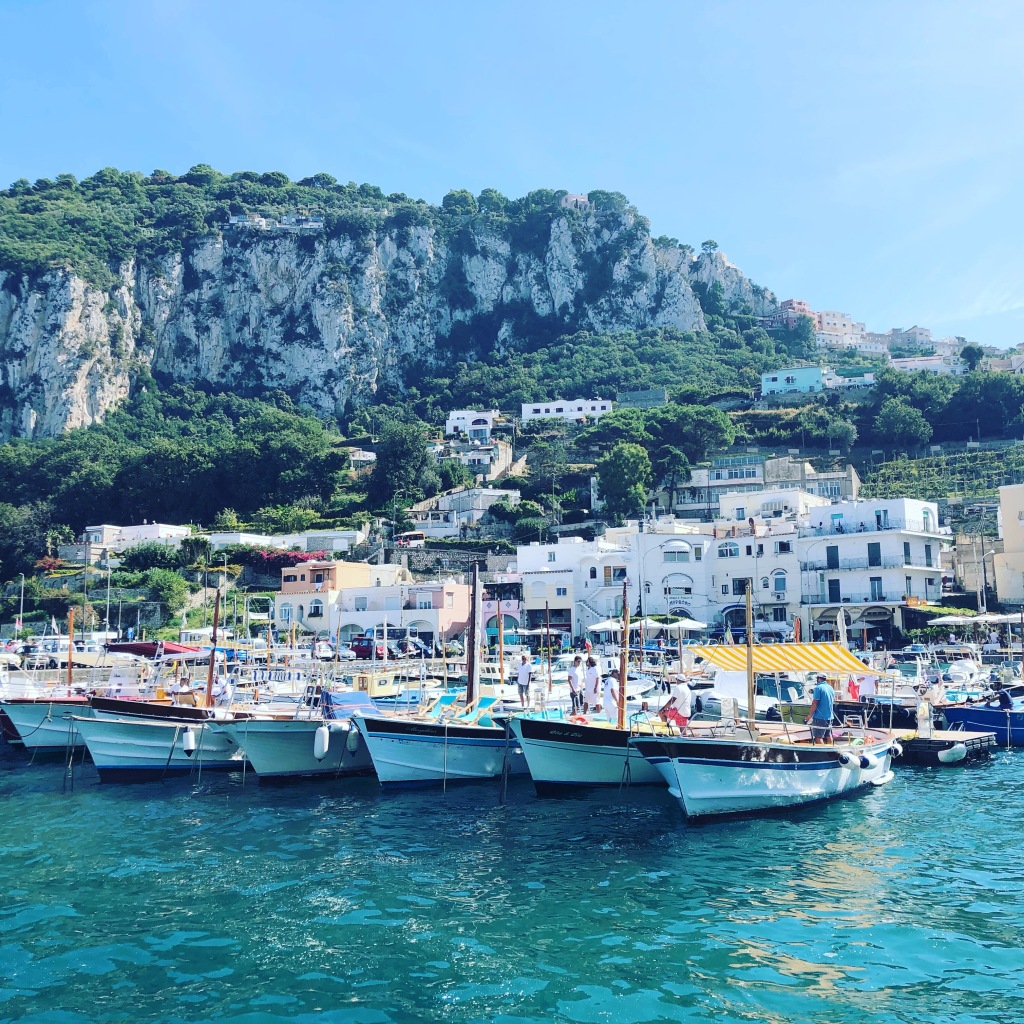 Visit Capri. Stay the Weekend.